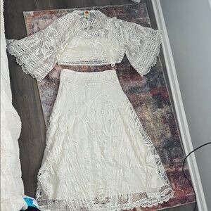 FARM RIO Elegant White Lace Two-Piece Set